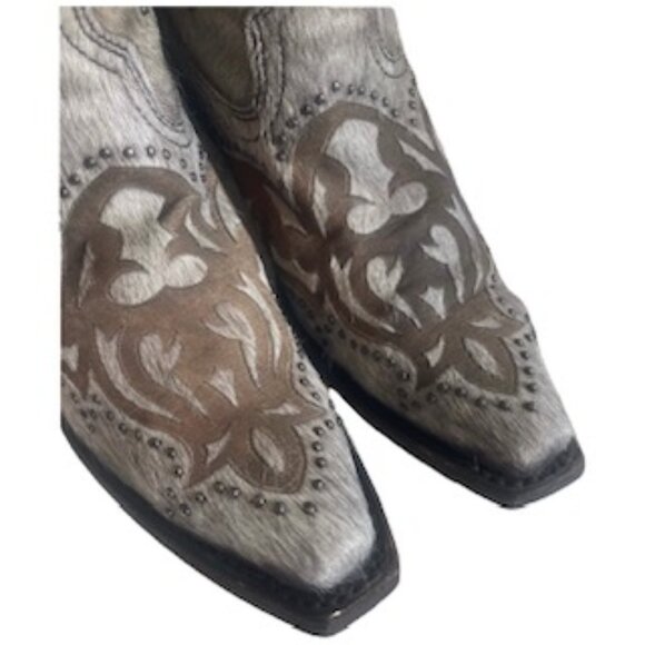AwEsOmE CORRAL Ankle Boots! Calf Hair*studs* snip toe* 8 - Picture 4 of 9